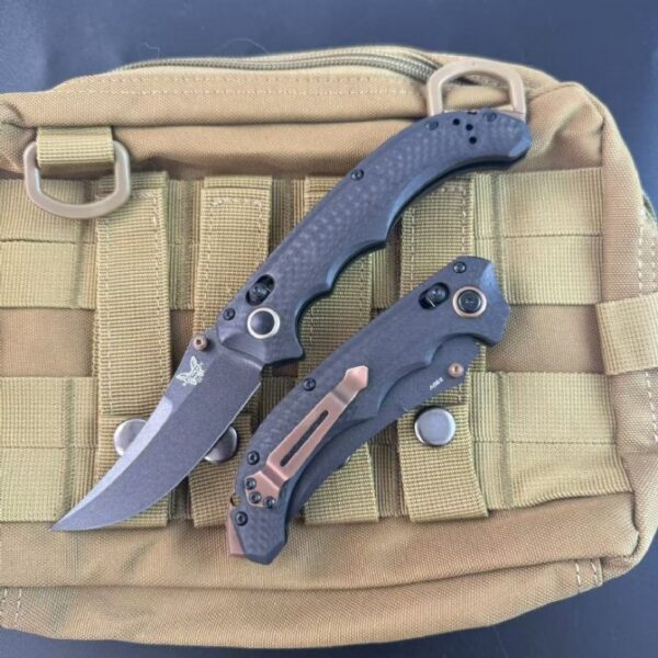 Benchmade 865 Mini Bedlam – Carbon Fiber Handle