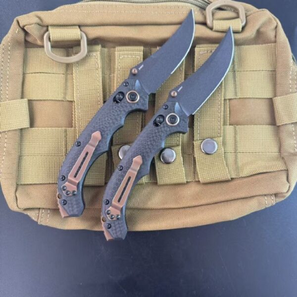 Benchmade 865 Mini Bedlam – Carbon Fiber Handle