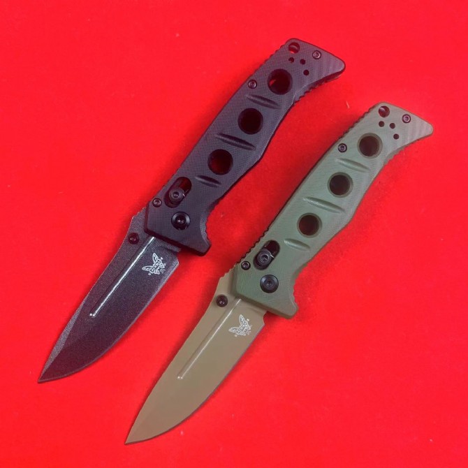 Benchmade 273 Mini Adamas – AXIS Lock Folding Knife, two knives full view