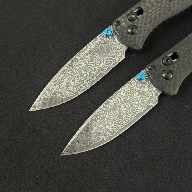 Benchmade 535-3 Bugout – Carbon Fiber Handle, Damascus Blade - Image 3