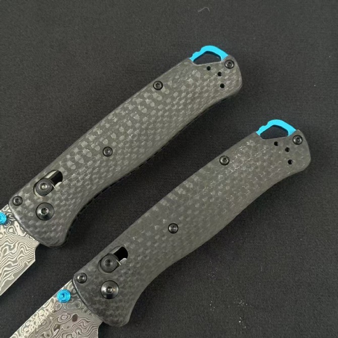 Benchmade 535-3 Bugout – Carbon Fiber Handle, Damascus Blade - Image 4