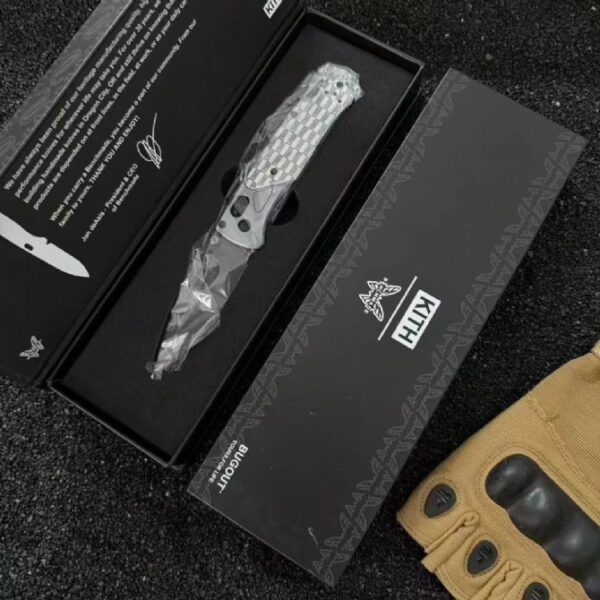 Benchmade 535 Bugout – KITH Collaboration