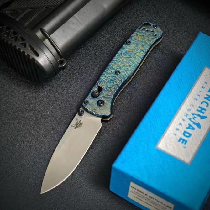 Benchmade 535BK Bugout – Custom Titanium Handle (Lightning Pattern), full knife front view with packaging