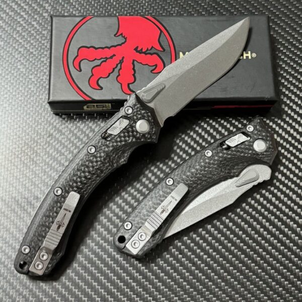 Microtech Amphibian Folding Knife – Carbon Fiber Handle Version