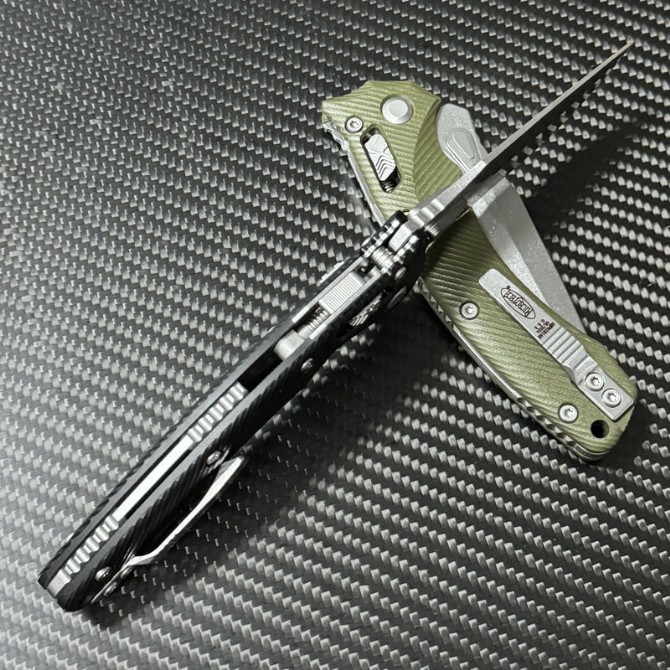 Microtech Amphibian – G10 Handle Version - Image 2