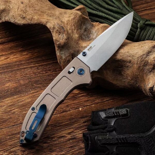 Benchmade 748 Narrows