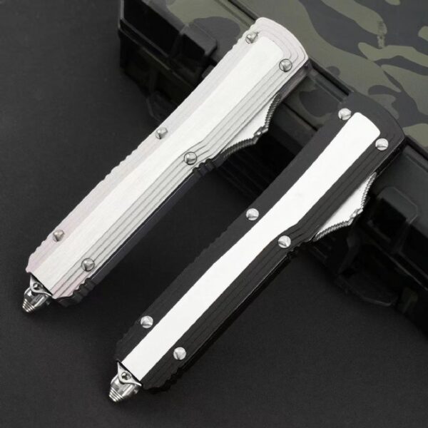 Microtech Dirac Delta OTF Knife Retracted Front View