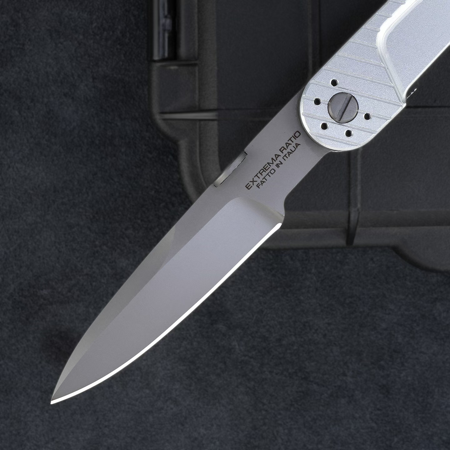 Extrema Ratio Ant Automatic Knife8