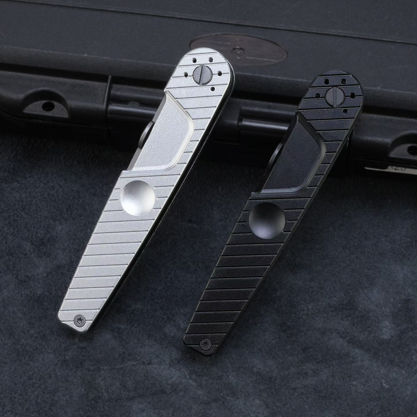 Extrema Ratio Ant Automatic Knife9