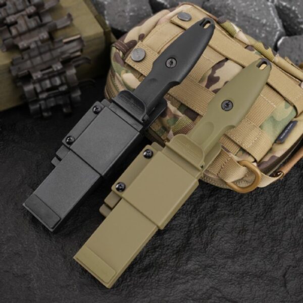 Extrema Ratio Pugio Tactical Fixed Blade1
