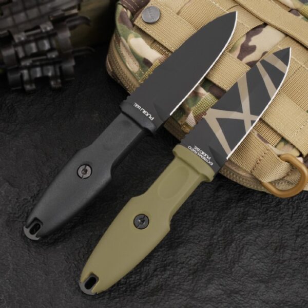 Extrema Ratio Pugio Tactical Fixed Blade9