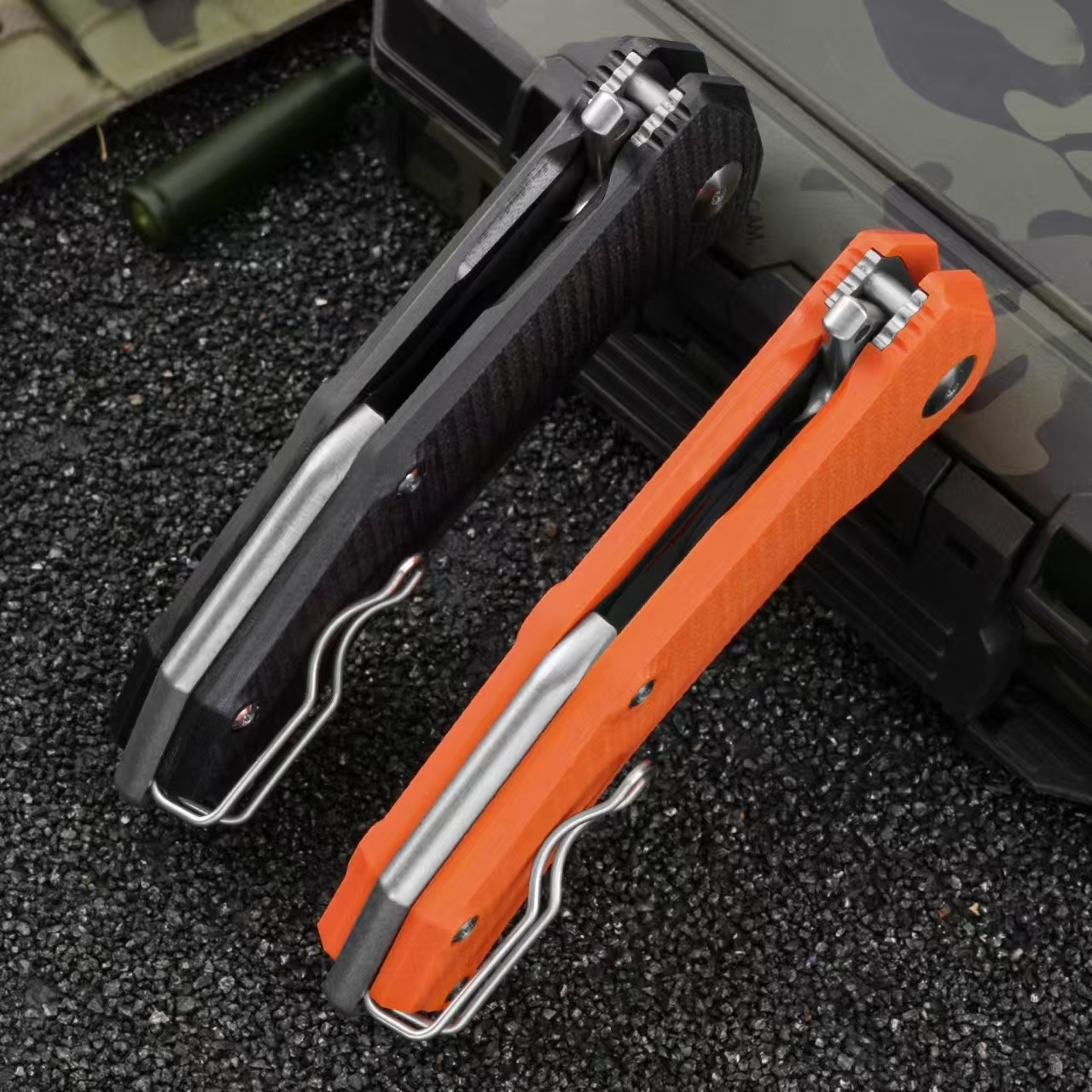 Spine view of LionSteel Sleeper folding knives showing blade thickness in folded position