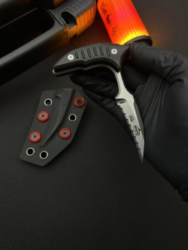 Microtech Bastinelli Bee Push Dagger a5