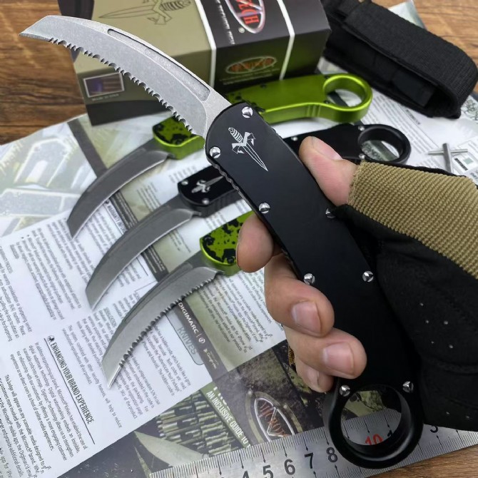 Microtech Hawk Karambit OTF Knife7