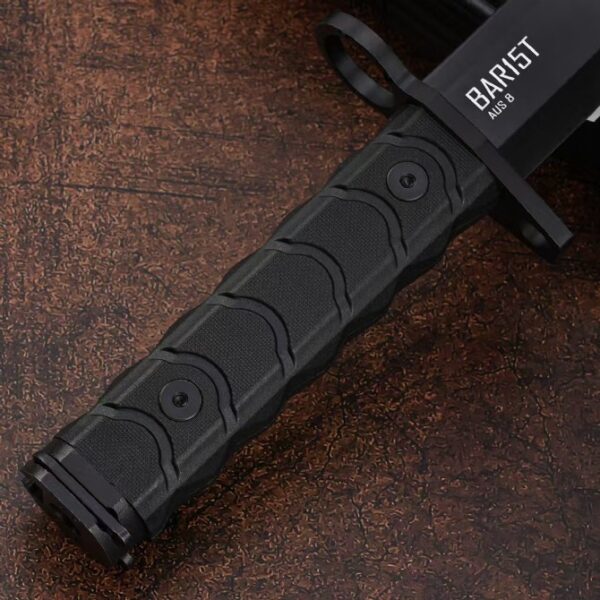 SOG AR 15 Tactical Tanto Bayonet4