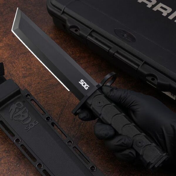 SOG AR 15 Tactical Tanto Bayonet7
