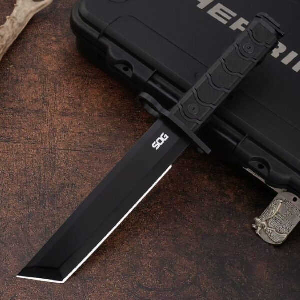SOG AR 15 Tactical Tanto Bayonet8